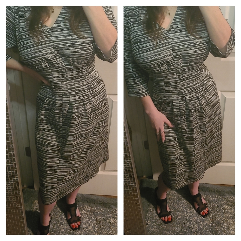 London Times Woman Dress in Black/Grey Tones